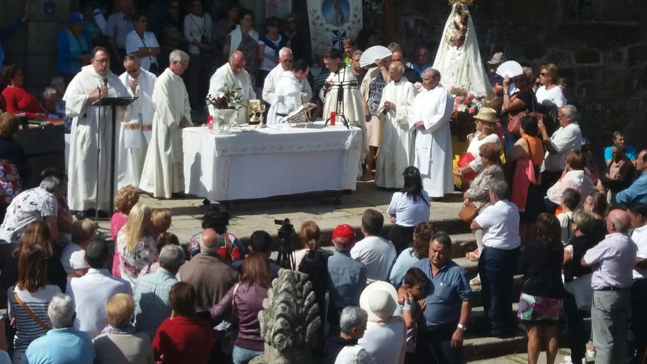 מלון El Cabaco Hospederia Del Santuario De La Pena De Francia מראה חיצוני תמונה